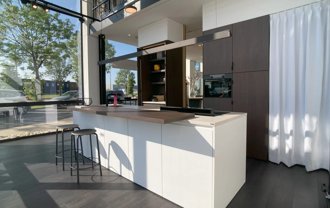 Dekton Outlet Showroomkeuken
